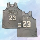 NO 23 Michael Jordan Camiseta Mitchell & Ness Chicago Bulls Gris 1997-98