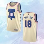 NO 18 Shake Milton Camiseta Philadelphia 76ers Earned Crema 2020-21