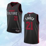 Camiseta Miami Heat Cole Swider NO 21 Ciudad 2023-24 Negro