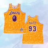 NO 93 Camiseta Mitchell & Ness Los Angeles Lakers Bape Amarillo
